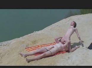 Amaterski porno hrvatska na plazi
