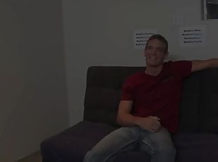 Handsome blue-eyed amateur stud jerks off a cock at casting