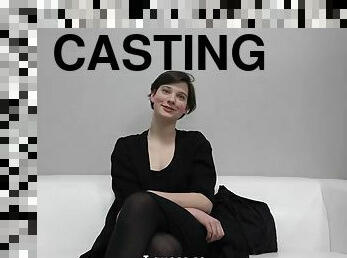 Casting anna