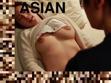 Big areolas are sexy on this lusty cock craving Asian babe