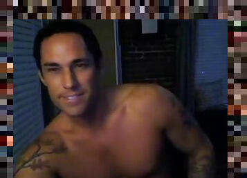 Insanely handsome webcam guy with broad shoulders