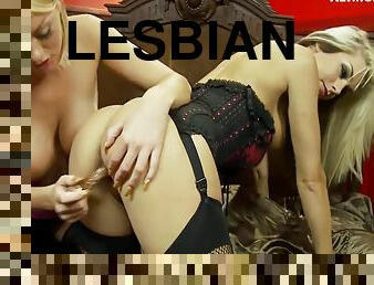 Two Lesbians Couples Masturbating Eachother