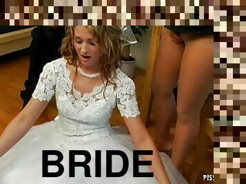 Blonde bride enjoys a hardcore pissing fetish foursome