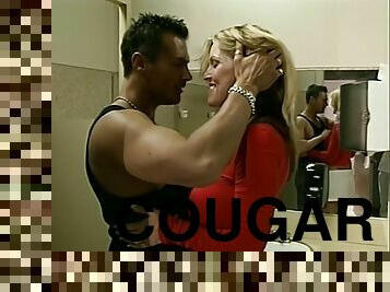 Amoral cougar Janine retro fabulous xxx video