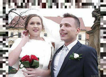 HUNT4K. Attractive Czech bride spends first night