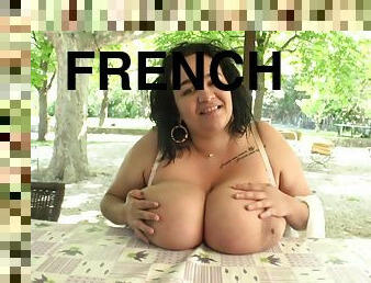 Megatits On French Streets - Hot chubby hooker