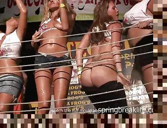 CLub girls flashing tits and bottoms