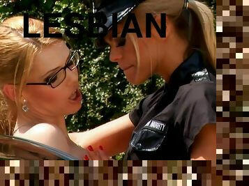 Policewoman and rich girl have lesbian sex outdoors