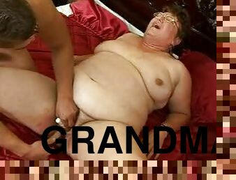 Nasty BBW Grandma Fucks this poor guy for cash