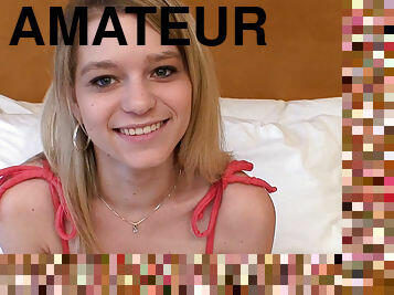 vieux, chatte-pussy, amateur, fellation, ados, casting, point-de-vue, première-fois, blonde, 18ans