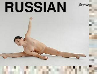 Dasha Lopuhova In Naked Gymnastics And Flexible Teen Dasha