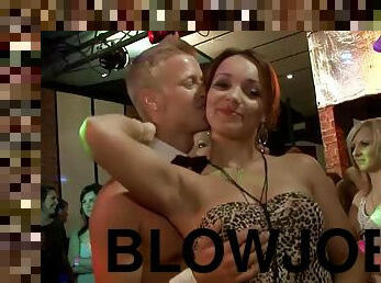 Blowjobs and Pussy Eating Going In At Hardcore Party