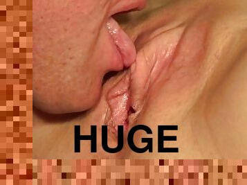 BIG CLIT licking and sucking!!! Throbbing CLIT!!!