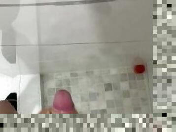 My first amateur home video pulling me in the bathroom