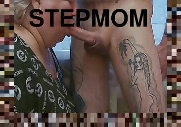 My Morning Started With My Stepmom Jerking Off And Giving A Blowjob To My Dick