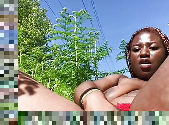 gros-nichons, femme-de-ménage, nudiste, en-plein-air, public, ébène, jouet, black, cam, voyeur