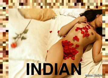 Exotic Indian Dancer Is Erotic