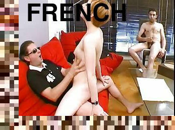 Elle baise avec un etranger devant sonmari !!! French amat