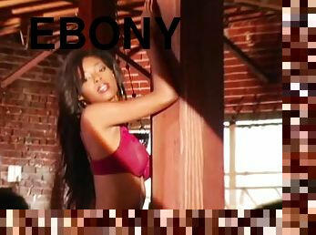 Gorgeous ebony babe Kia Drayton gets so fucking hot