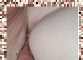 A guy asked me to fuck his chubby wife