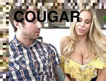 Cougar Goes in For the Kill GP1511 - PornWorld