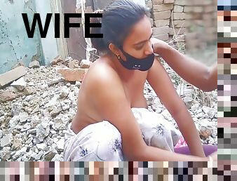 घर-के-बाहर, पत्नी, अव्यवसायी, भारतीय, पहली-बार, श्यामला