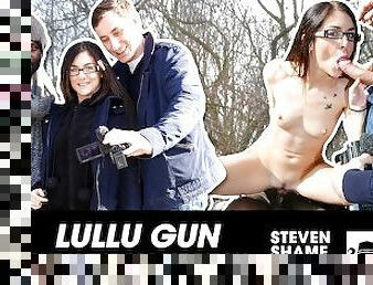 INTERRACIAL OUTDOOR THREESOME FUN: Lullu Gun enjoys BLACK & WHITE COCK! StevenShameDating