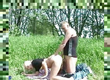 Girl fucked in the middle of the field