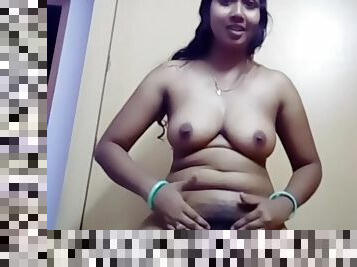 Horny Tamil girl showing to her Boy Friend