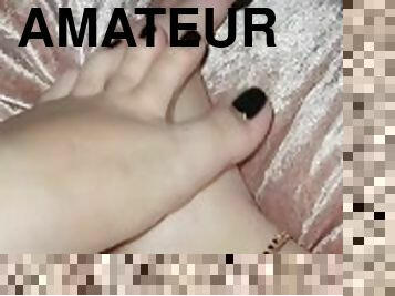 amateur, interracial, pieds, fétiche, solo, branlette-avec-les-pieds, taquinerie