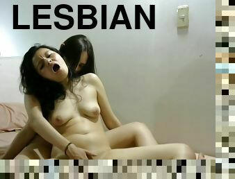 This Pair Of Lesbians Penetrate Each Other With Anything !!