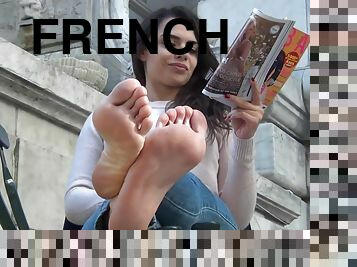 masturbation, en-plein-air, public, française, pieds, salope, horny, fétiche, solo, brunette