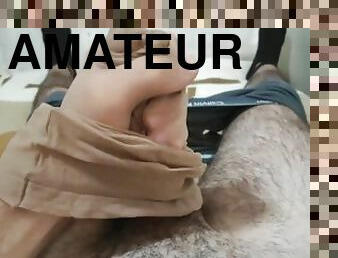 masturbation, collants, amateur, ejaculation-sur-le-corps, branlette, bas, point-de-vue, petite-amie, ejaculation, solo