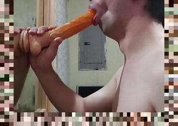 Sucking a 10 inch cock