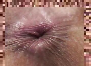 Saori shows her holes in close-up and blows off to japanese guys