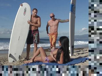 Incredible Anissa Kate gets smashed by two studs she met at the beach