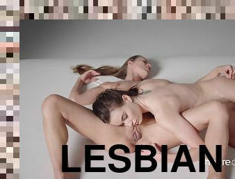 lesbienne, brunette