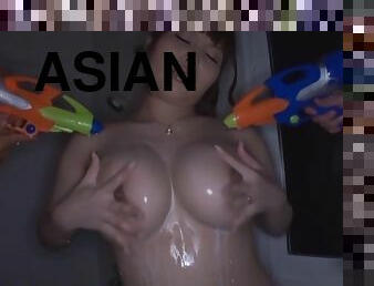Rion Nishikawa gets horny and masturbates in shower