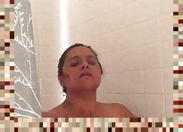 Sexy latina milf slut enjoying a nice shower 