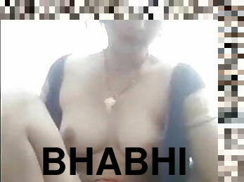 Bhabhi masturbates 2