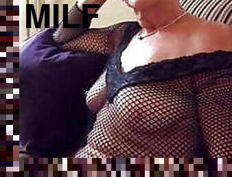 gros-nichons, vieux, chatte-pussy, granny, milf, maman, salope, chienne, lingerie, serrée