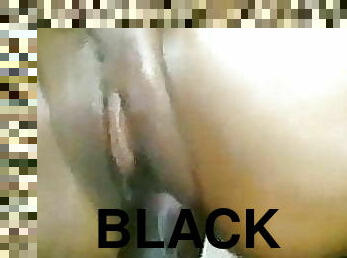 Mangi SEpik with black Dick