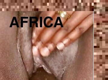 cul, orgasme, chatte-pussy, giclée, amateur, branlette, ejaculation-interne, belle-femme-ronde, butin, africaine