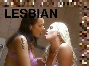 Sandy Style and her lesbian GF make out and lick pussies