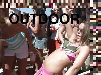 Yummy Babes Go Extremely Wild In A Crazy Party Outdoors