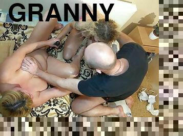 Old Granny Mature does fun with a Toy