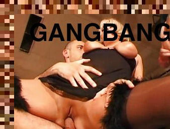 gros-nichons, chatte-pussy, milf, hardcore, pornstar, gangbang, bas, quatuor, lingerie, rasé