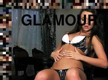 Steamy Frida Stark Masturbates In A Solo Model Video
