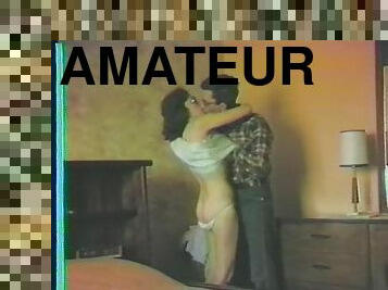 A Tasty Amateur Couple Goes Hardcore In a Retro Clip