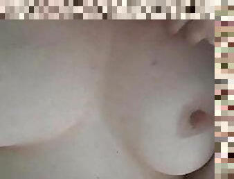 Mature Girlfriend sent me this self shot 